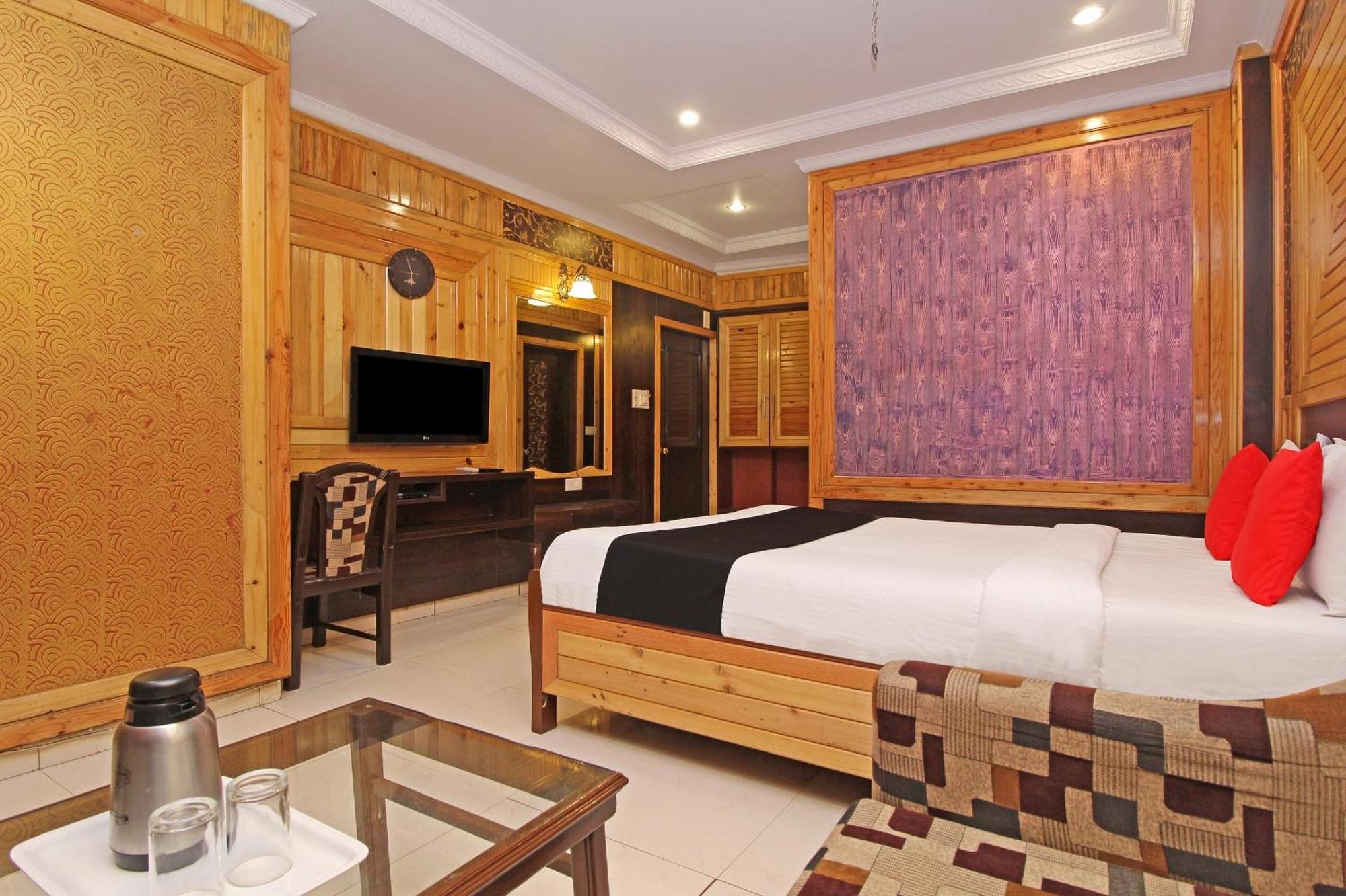 Hotel Pratap Heritage Mahabaleshwar Bagian luar foto